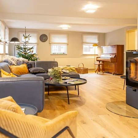 Honey Bee Billingsbach