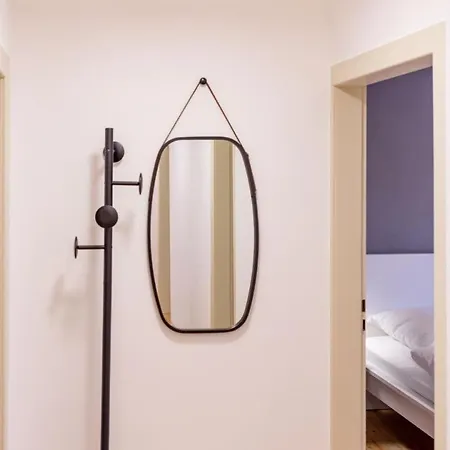 Honey Bee Billingsbach