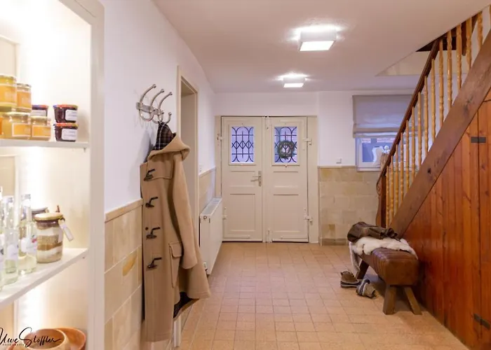 Honey Bee Billingsbach